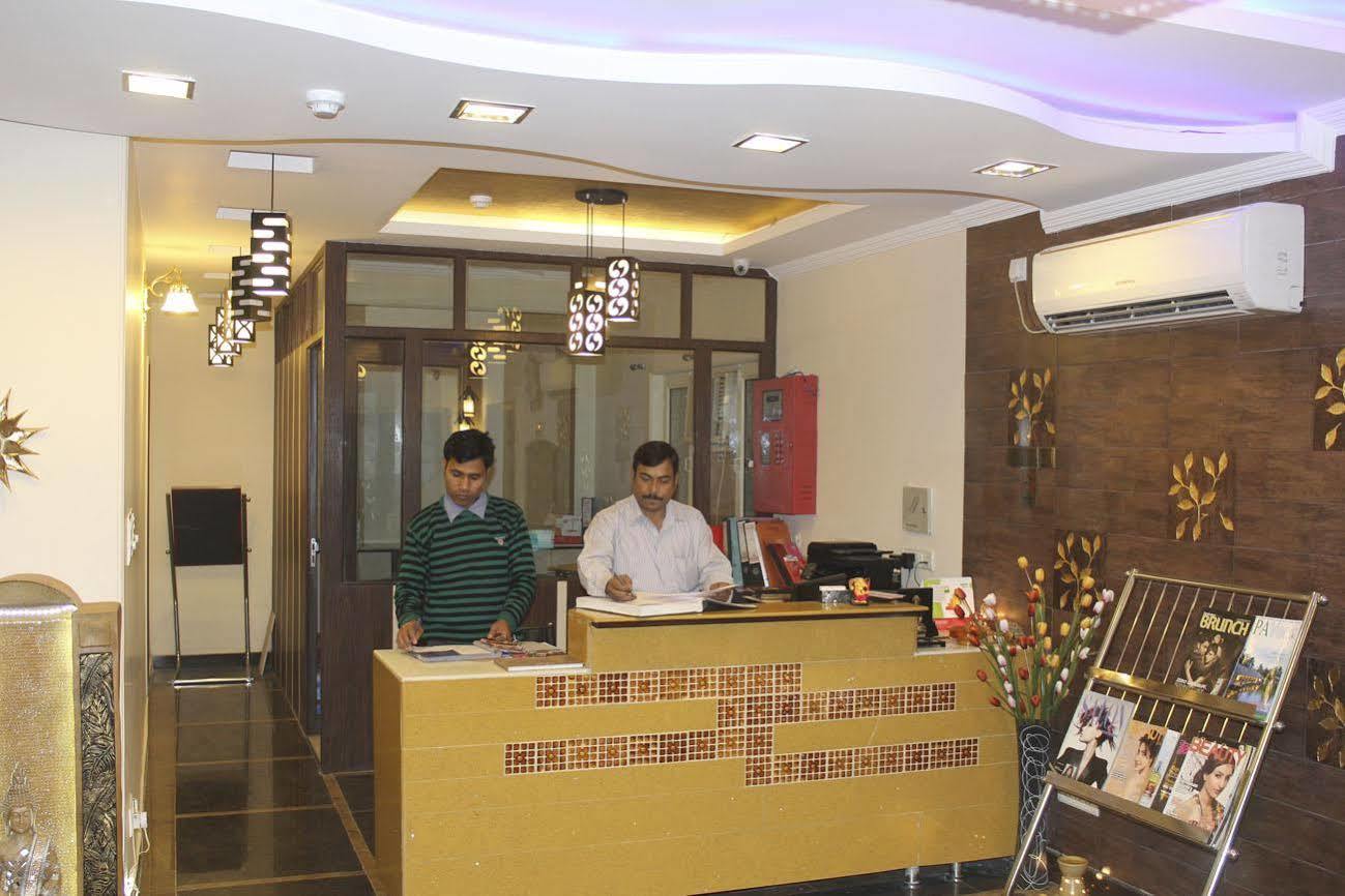 Hotel Persona International New Delhi Eksteriør bilde